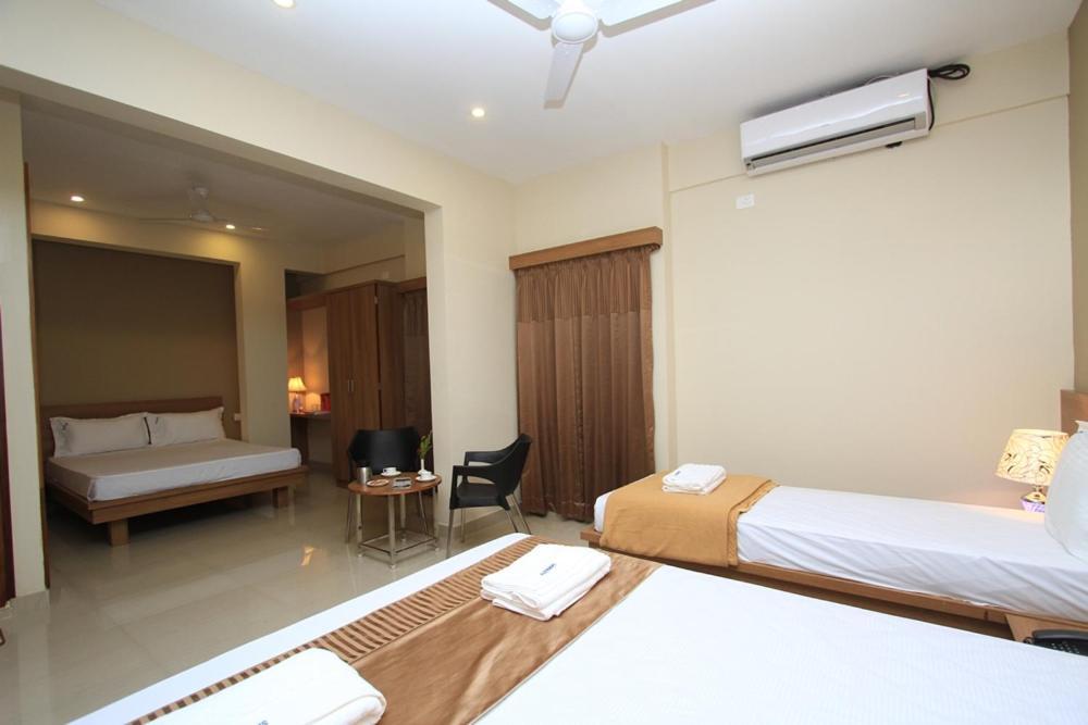 Samasth Rooms And Suits Mysuru Zewnętrze zdjęcie