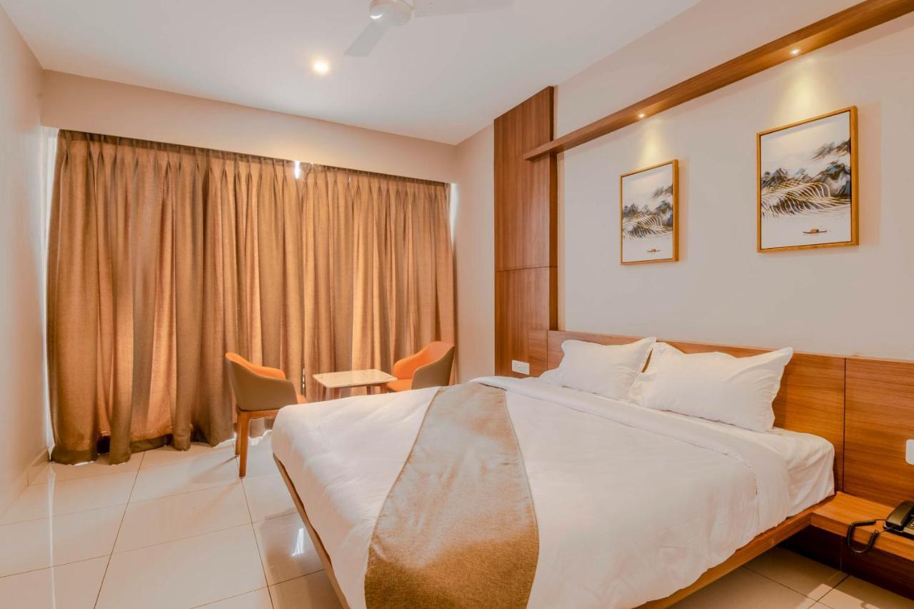 Samasth Rooms And Suits Mysuru Zewnętrze zdjęcie